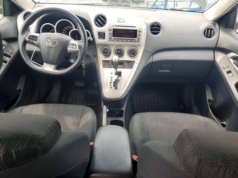 60740176 :رقم المزاد ، 2T1KU4EEXBC710251 vin ، 2011 Toyota Matrix مزاد بيع