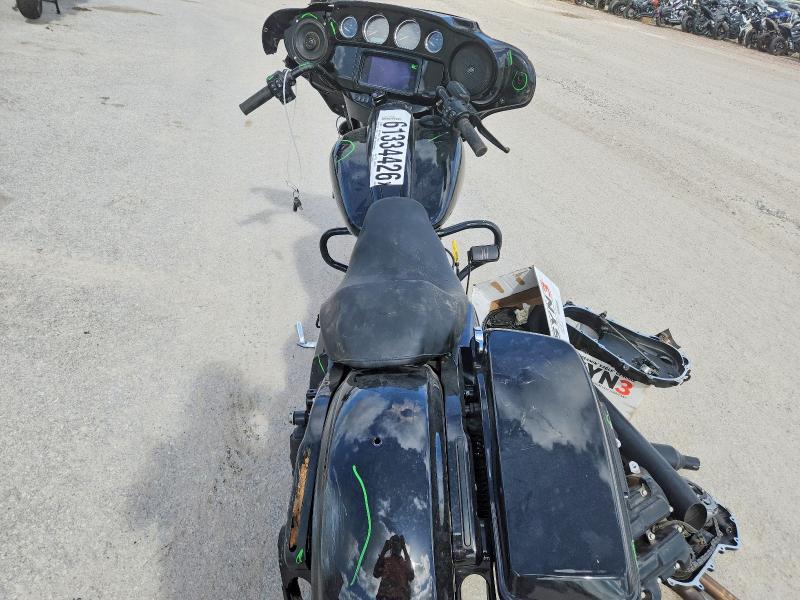 61334426 :رقم المزاد ، 1HD1ABL18PB627883 vin ، 2023 Harley-davidson Flhxst مزاد بيع
