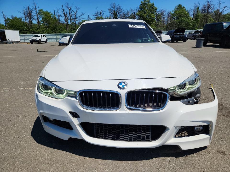 2018 Bmw 330 მანქანა იყიდება აუქციონზე, vin: WBA8D9G57JNU71299, აუქციონის ნომერი: 62461236