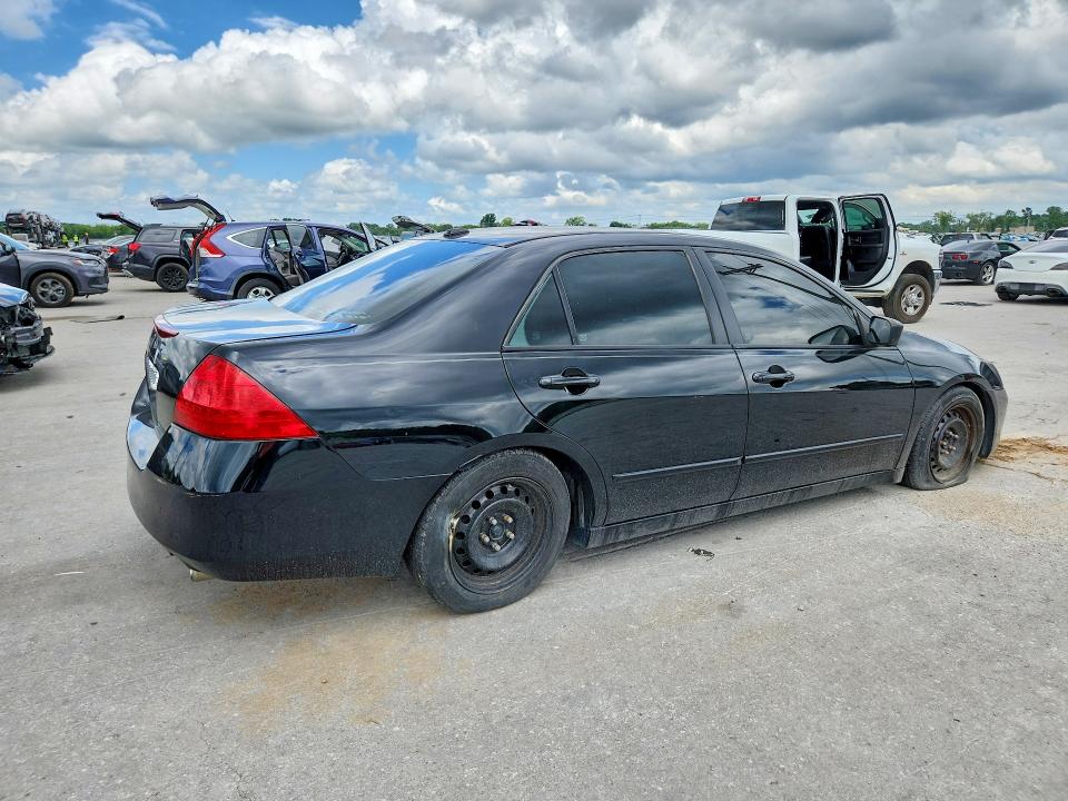 60829216 :رقم المزاد ، 1HGCM56807A175351 vin ، 2007 Honda Accord مزاد بيع