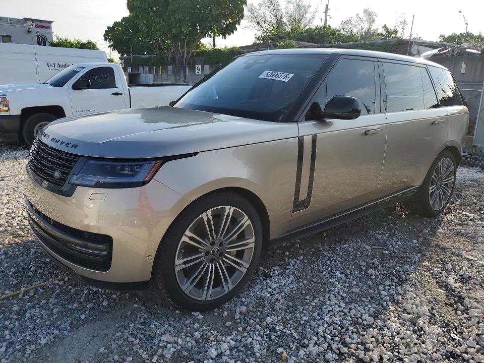 62606576 :رقم المزاد ، SALKPBE93SA301035 vin ، 2025 Land Rover Range Rover مزاد بيع