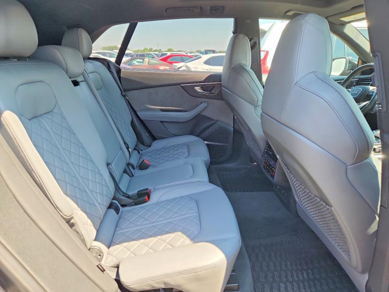 Продаж на аукціоні авто 2022 Audi Sq8, vin: WA1CWBF10ND001666, номер лоту: 59587366