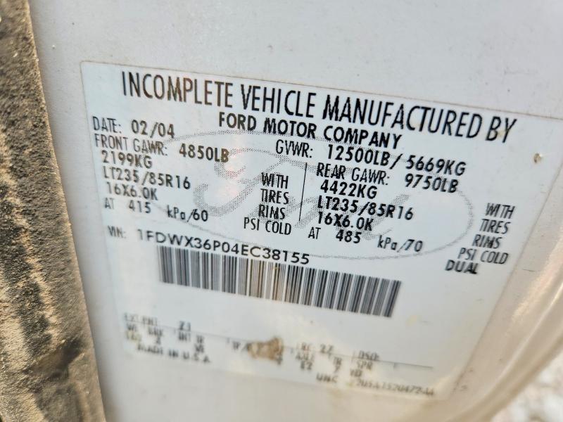 2004 Ford F350 მანქანა იყიდება აუქციონზე, vin: 1FDWX36P04EC38155, აუქციონის ნომერი: 62461556