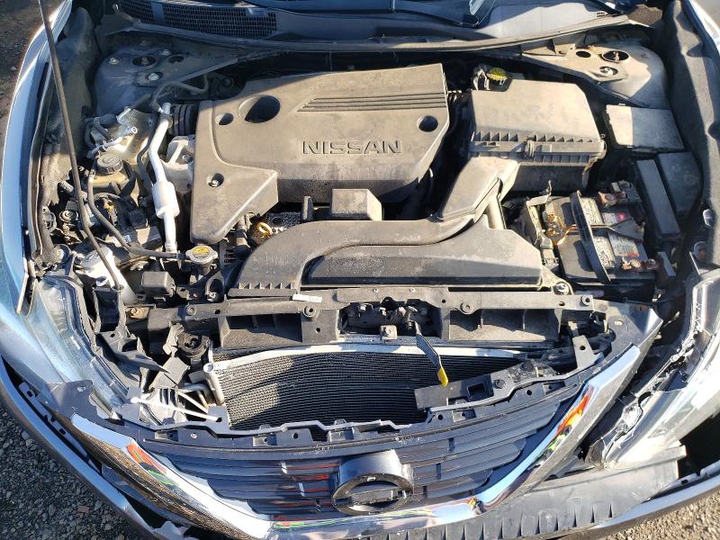 Продажа на аукционе авто 2017 Nissan Altima, vin: 1N4AL3AP8HC266066, номер лота: 61206596