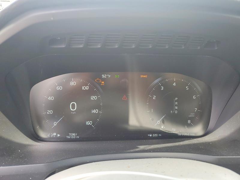 60558846 :رقم المزاد ، YV4A22PK0N1811488 vin ، 2022 Volvo Xc90 مزاد بيع