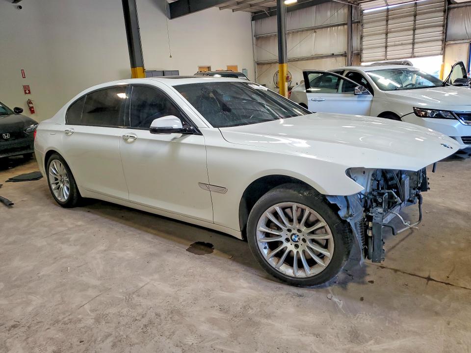 61902046 :رقم المزاد ، WBAYE8C56ED780500 vin ، 2014 Bmw 750 مزاد بيع