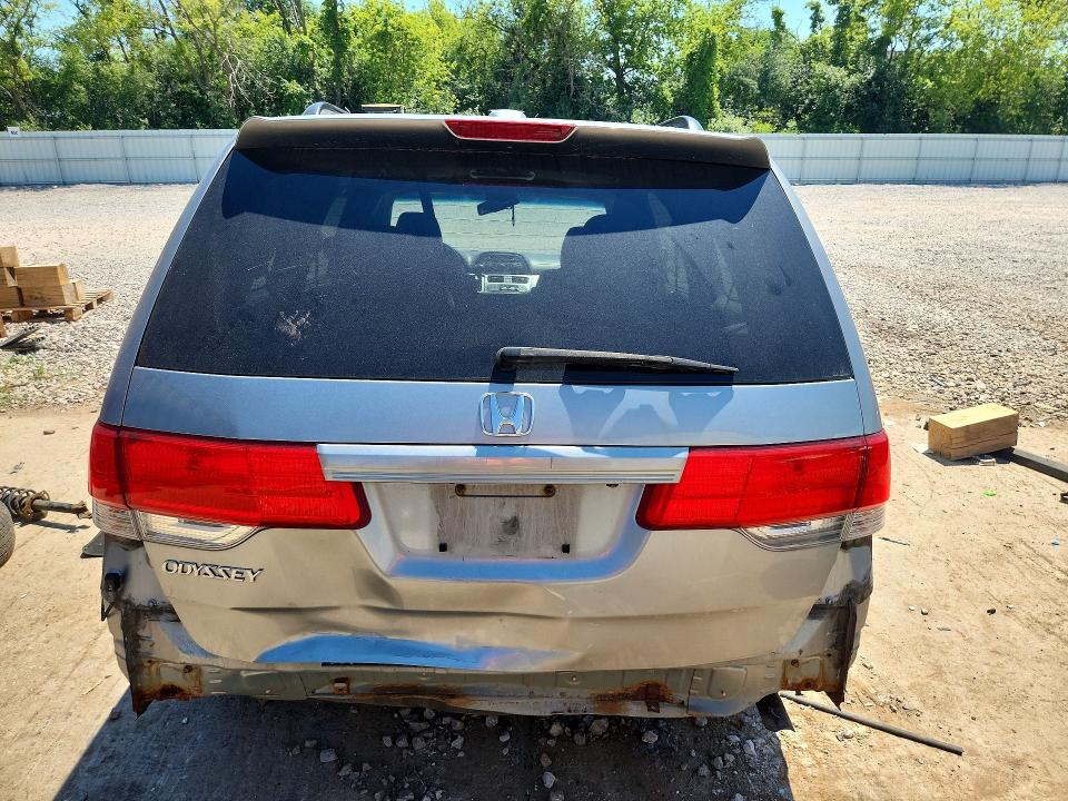 60689716 :رقم المزاد ، 5FNRL3H71AB001470 vin ، 2010 Honda Odyssey مزاد بيع