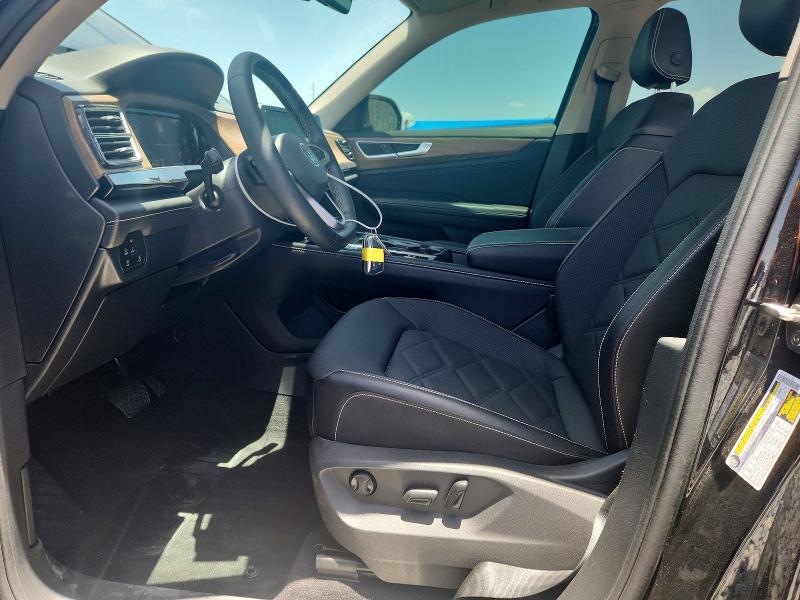 60805186 :رقم المزاد ، 1V2JR2CA0RC553669 vin ، 2024 Volkswagen Atlas مزاد بيع
