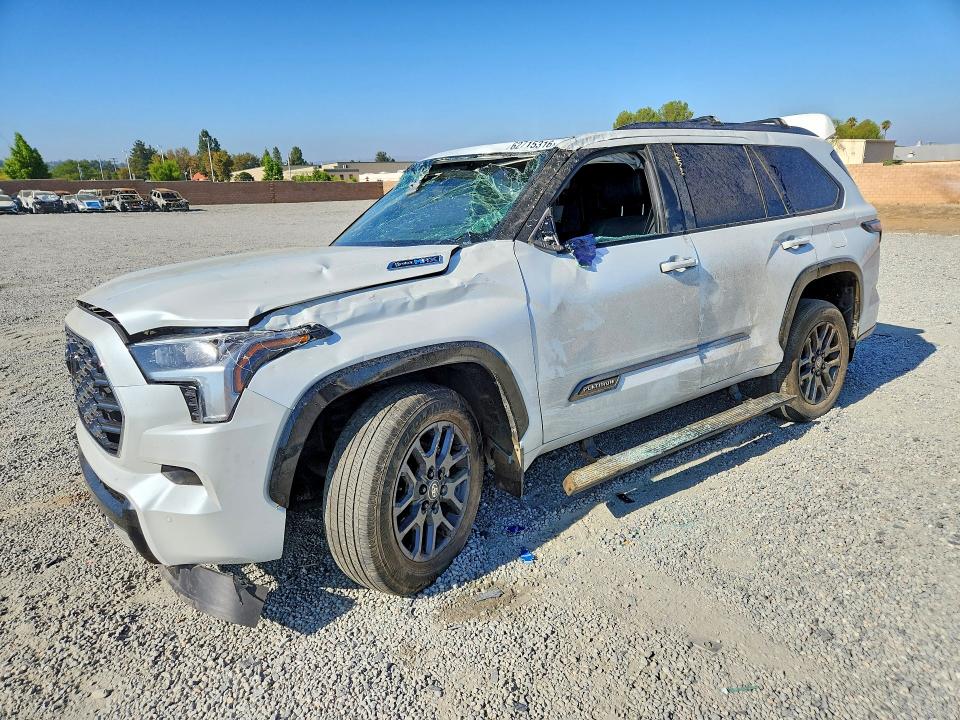 Auction sale of the 2025 Toyota Sequoia, vin: 7SVAAABA2SX067292, lot number: 62715316