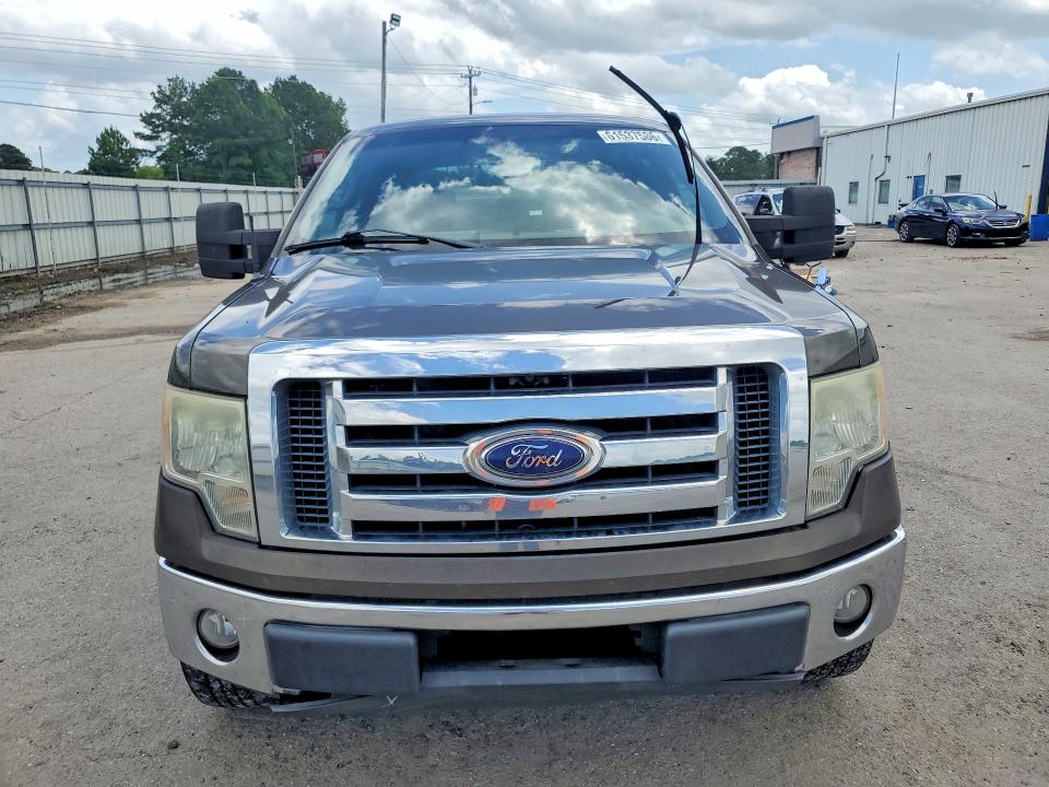 61537586 :رقم المزاد ، 1FTRW12869FA86715 vin ، 2009 Ford F150 مزاد بيع