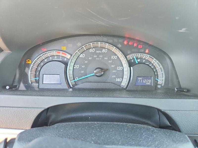 63375786 :رقم المزاد ، 4T1BF1FK5CU605467 vin ، 2012 Toyota Camry مزاد بيع