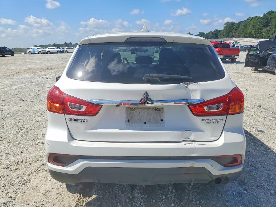 2018 Mitsubishi Outlander Sport მანქანა იყიდება აუქციონზე, vin: JA4AP3AU6JZ006489, აუქციონის ნომერი: 61779006