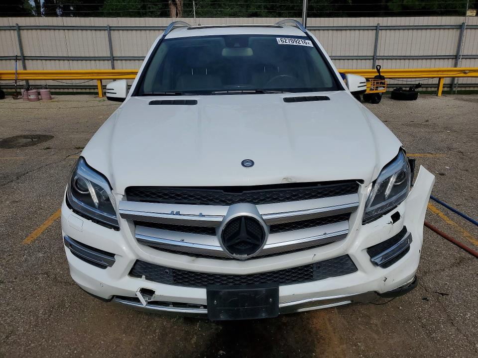Продажа на аукционе авто 2015 Mercedes-benz Gl, vin: 4JGDF6EE9FA517951, номер лота: 62709216