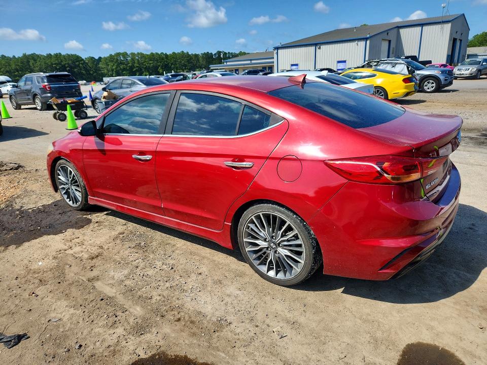 60507216 :رقم المزاد ، KMHD04LB1HU315170 vin ، 2017 Hyundai Elantra مزاد بيع