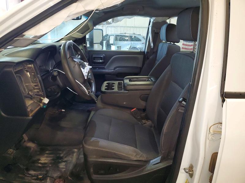 62878186 :رقم المزاد ، 1GT12REY8JF224858 vin ، 2018 Gmc Sierra مزاد بيع