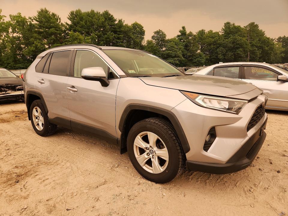 Продажа на аукционе авто 2020 Toyota Rav4, vin: JTMP1RFV0LD050249, номер лота: 61224306