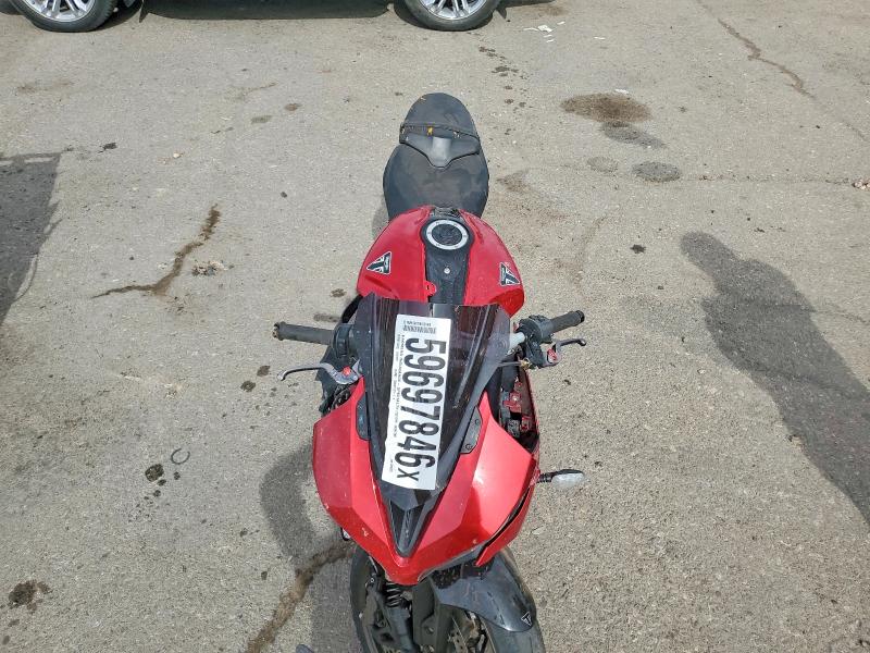 59697846 :رقم المزاد ، SMTL23UF9STBU6393 vin ، 2025 Triumph Motorcycle Daytona مزاد بيع