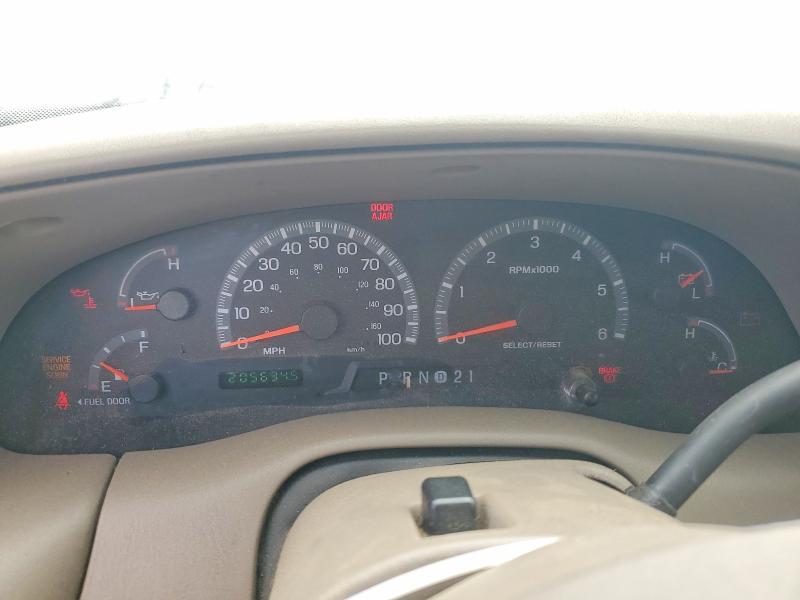 Продажа на аукционе авто 2001 Ford Expedition, vin: 1FMFU18L61LA87823, номер лота: 61712126