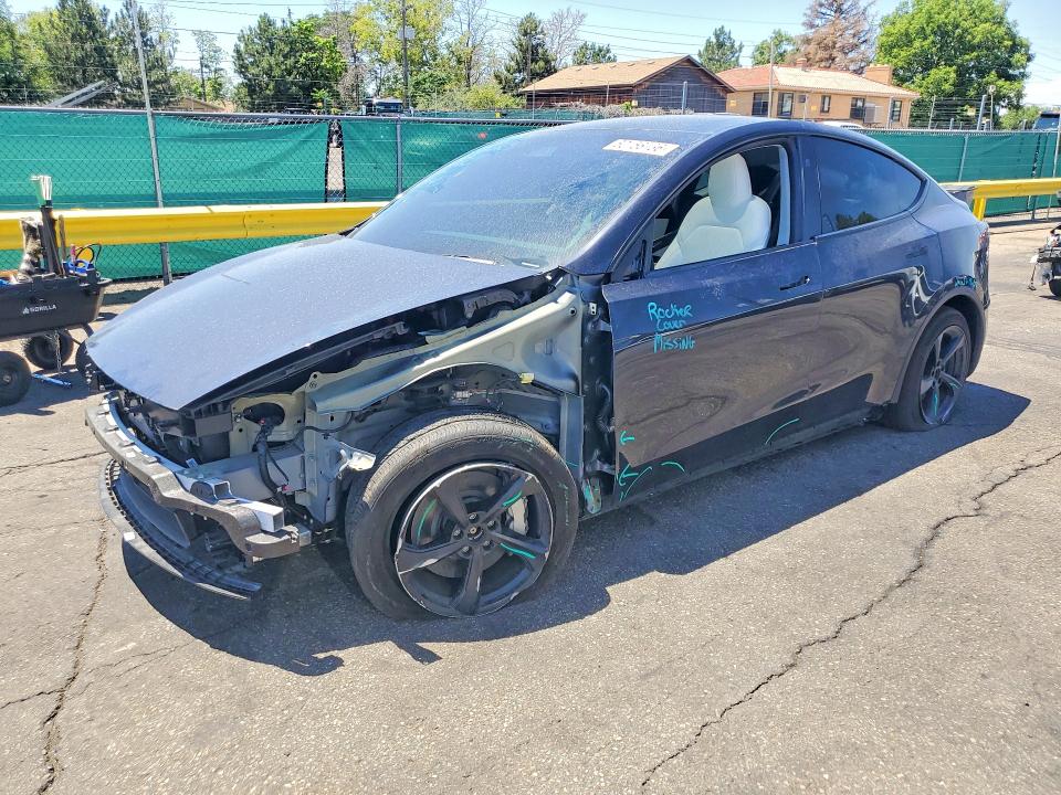 Auction sale of the 2026 Tesla Model Y, vin: 7SAYGDEEXTF443212, lot number: 60756136
