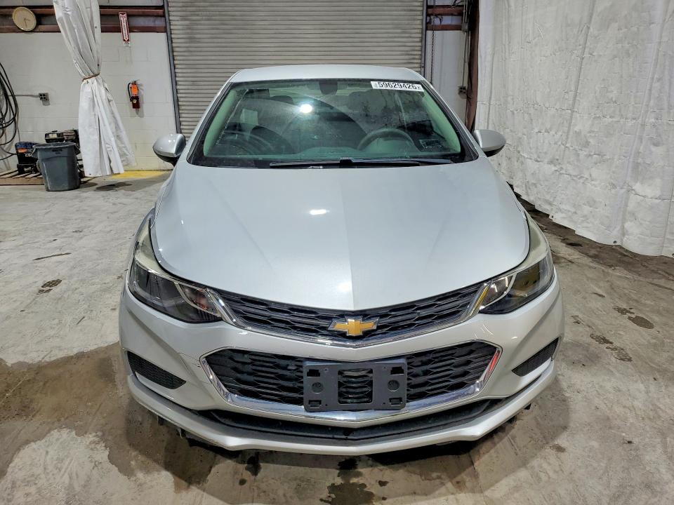 2018 Chevrolet Cruze მანქანა იყიდება აუქციონზე, vin: 1G1BE5SMXJ7226703, აუქციონის ნომერი: 59629426