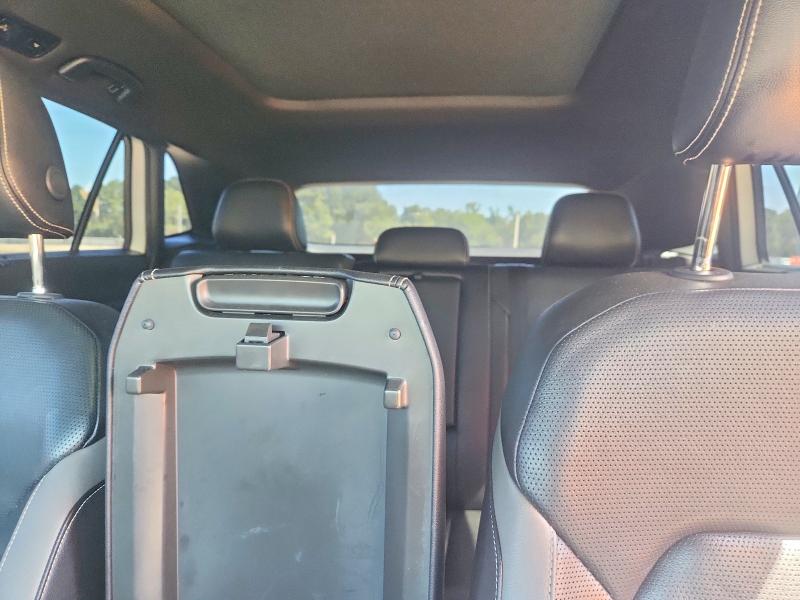 Продажа на аукционе авто 2021 Volkswagen Atlas Cross Sport, vin: 1V2FE2CA1MC225543, номер лота: 61717046