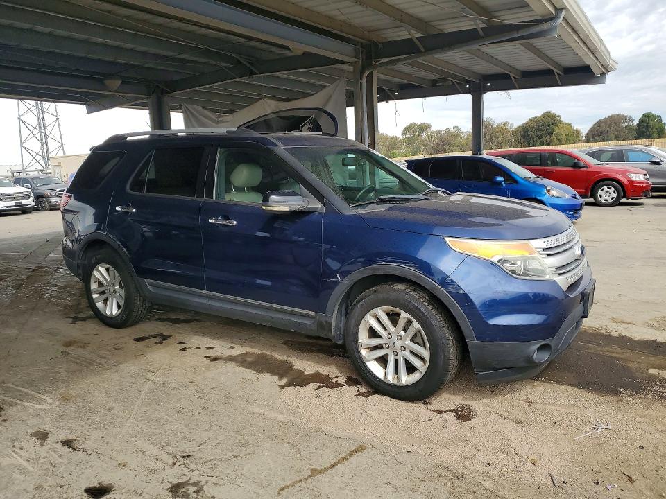 Продажа на аукционе авто 2012 Ford Explorer, vin: 1FMHK7D95CGA41438, номер лота: 62158856