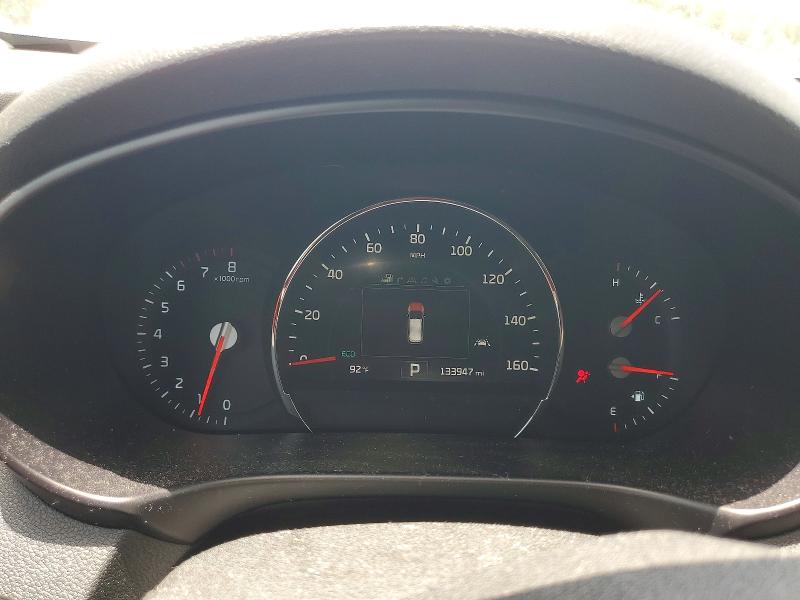 60966616 :رقم المزاد ، 5XYPK4A52HG317598 vin ، 2017 Kia Sorento مزاد بيع
