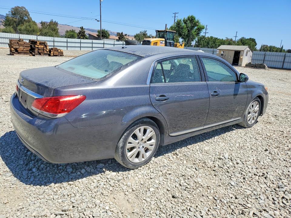2011 Toyota Avalon მანქანა იყიდება აუქციონზე, vin: 4T1BK3DB9BU429855, აუქციონის ნომერი: 62541976