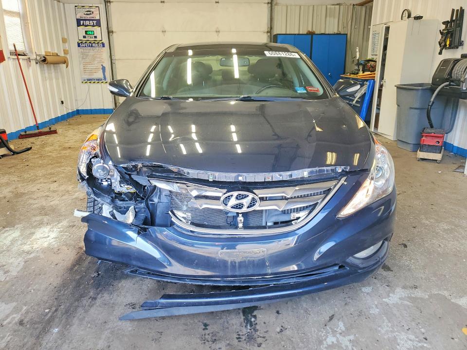 60881286 :رقم المزاد ، 5NPEC4AB6CH453454 vin ، 2012 Hyundai Sonata مزاد بيع