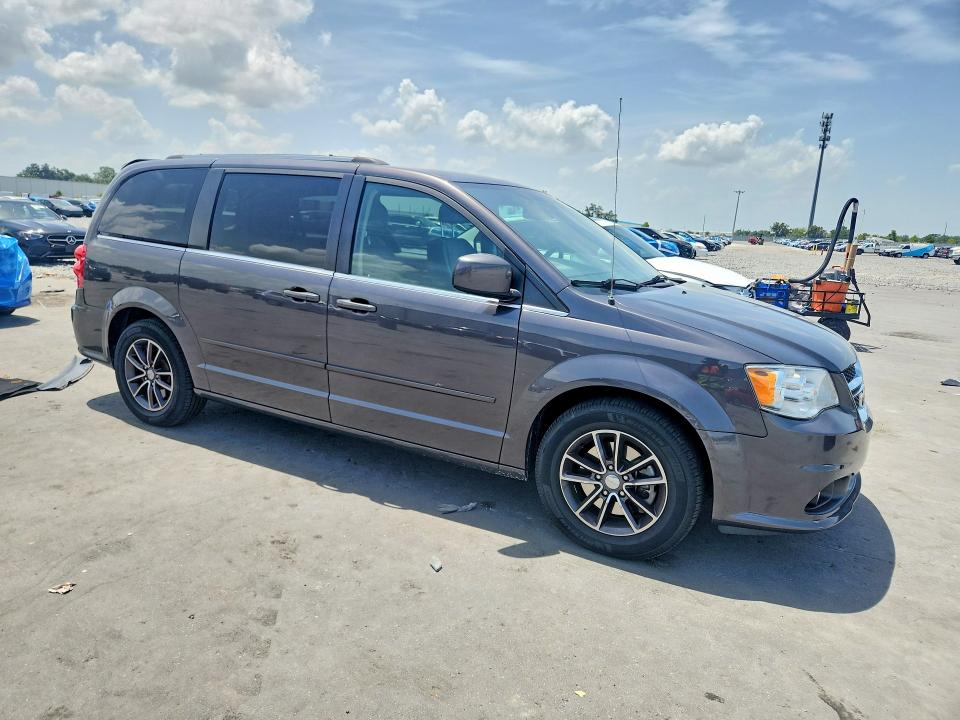2017 Dodge Grand Caravan მანქანა იყიდება აუქციონზე, vin: 2C4RDGCGXHR760998, აუქციონის ნომერი: 60223606