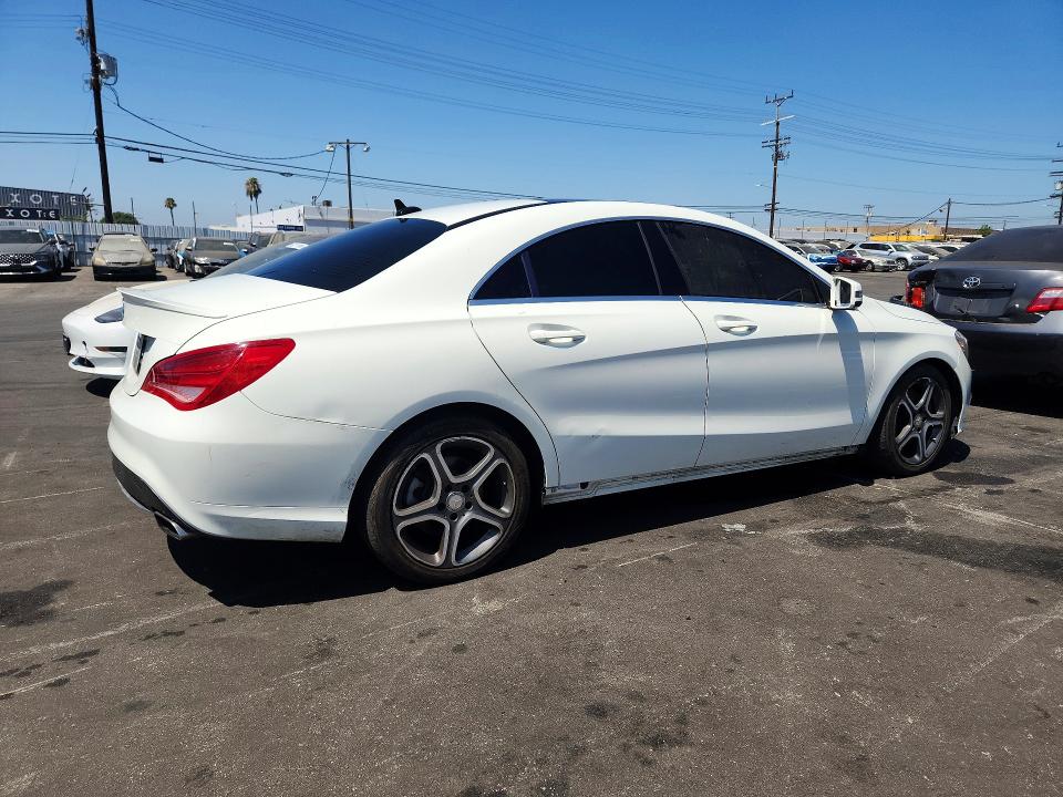 Продажа на аукционе авто 2014 Mercedes-benz Cla, vin: WDDSJ4EB5EN155926, номер лота: 63375436