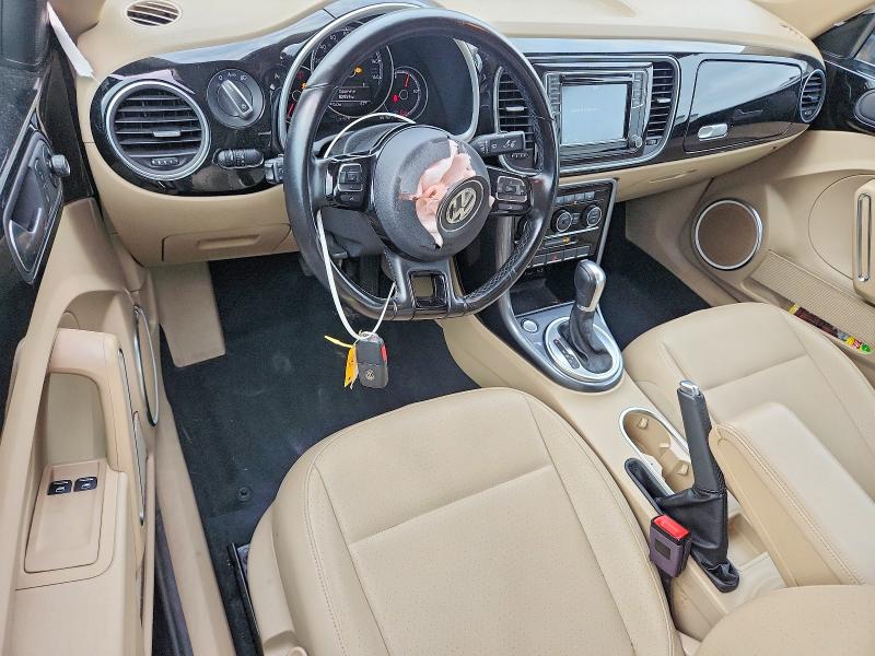 2018 Volkswagen Beetle მანქანა იყიდება აუქციონზე, vin: 3VWJD7AT2JM714766, აუქციონის ნომერი: 62444156