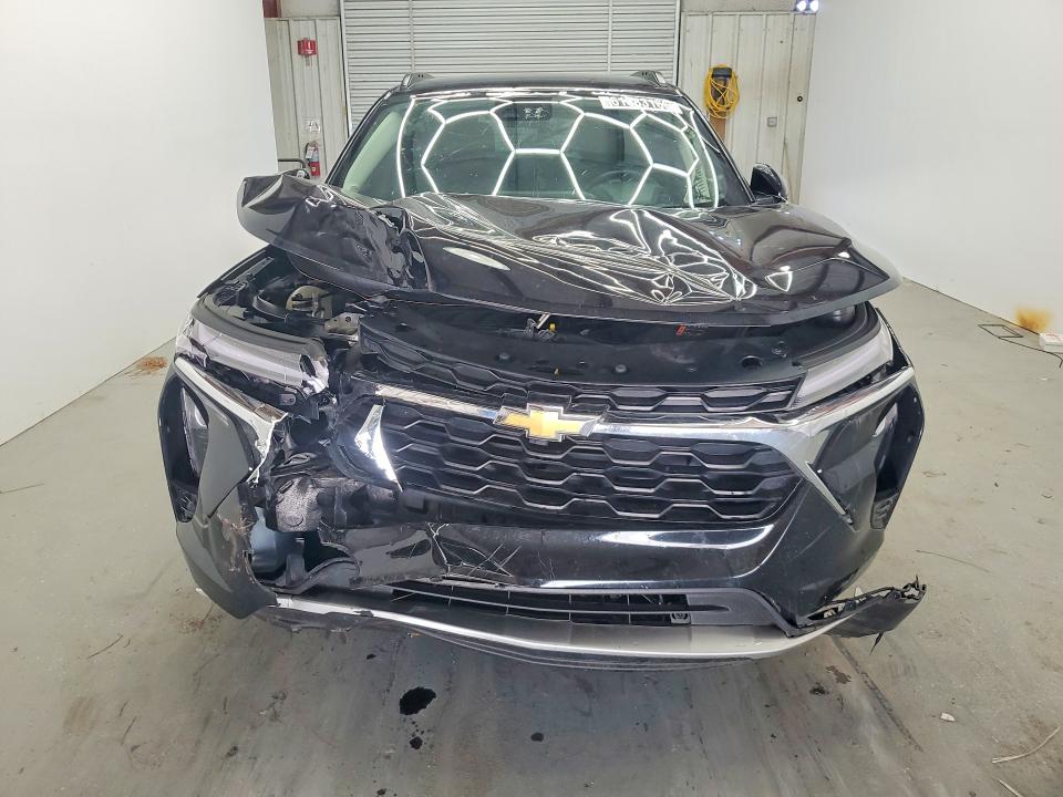 61883166 :رقم المزاد ، KL77LHEP8SC235500 vin ، 2025 Chevrolet Trax مزاد بيع