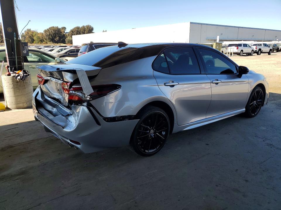 2023 Toyota Camry მანქანა იყიდება აუქციონზე, vin: 4T1K61AK1PU103522, აუქციონის ნომერი: 61122206