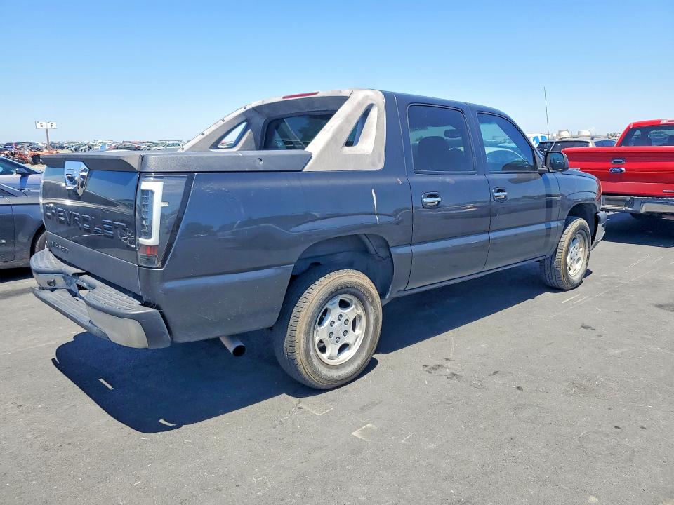 60003516 :رقم المزاد ، 3GNEC13T33G257850 vin ، 2003 Chevrolet Avalanche مزاد بيع