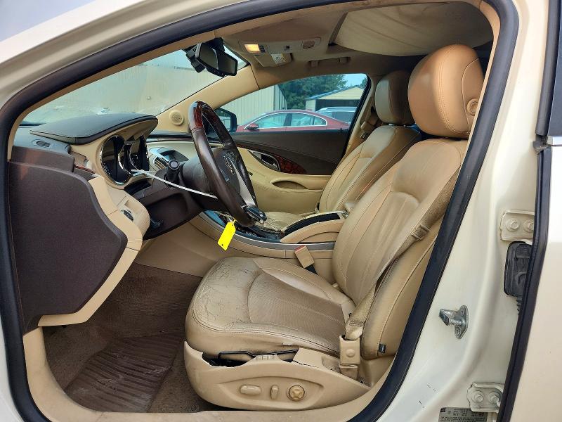61214376 :رقم المزاد ، 1G4GF5E33CF148928 vin ، 2012 Buick Lacrosse مزاد بيع