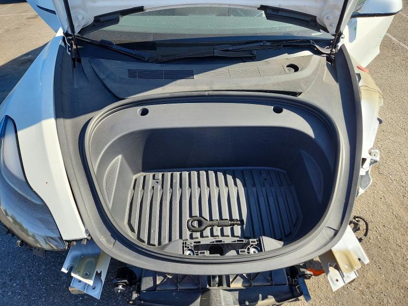 Продажа на аукционе авто 2023 Tesla Model 3, vin: 5YJ3E1EA3PF555543, номер лота: 60245266
