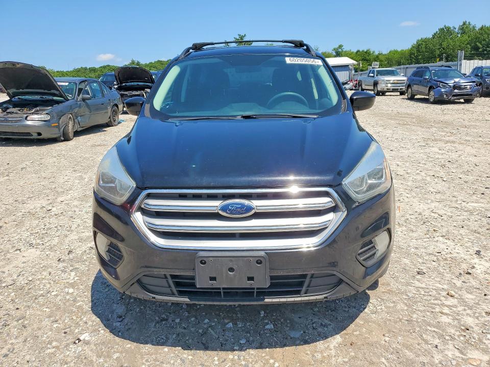 Продажа на аукционе авто 2017 Ford Escape, vin: 1FMCU9GD0HUB05720, номер лота: 60205056