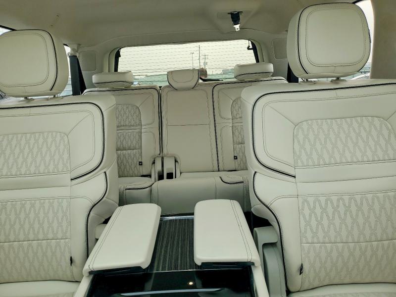 Продаж на аукціоні авто 2023 Lincoln Navigator, vin: 5LMJJ3TG0PEL03104, номер лоту: 61228176