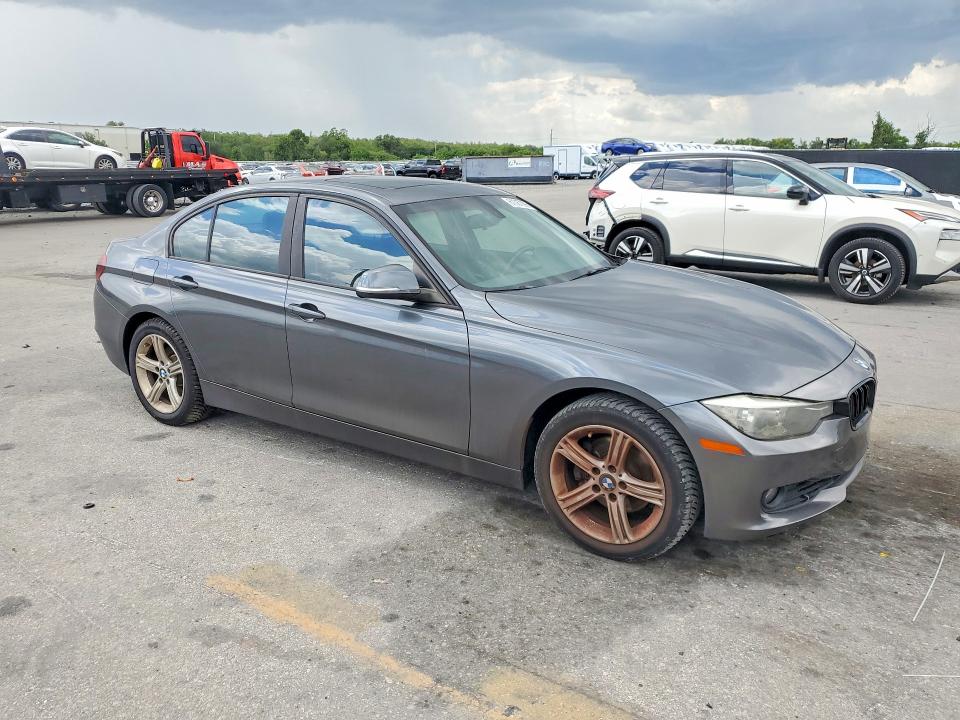 2013 Bmw 328 მანქანა იყიდება აუქციონზე, vin: WBA3A5C57DJ461952, აუქციონის ნომერი: 61387096