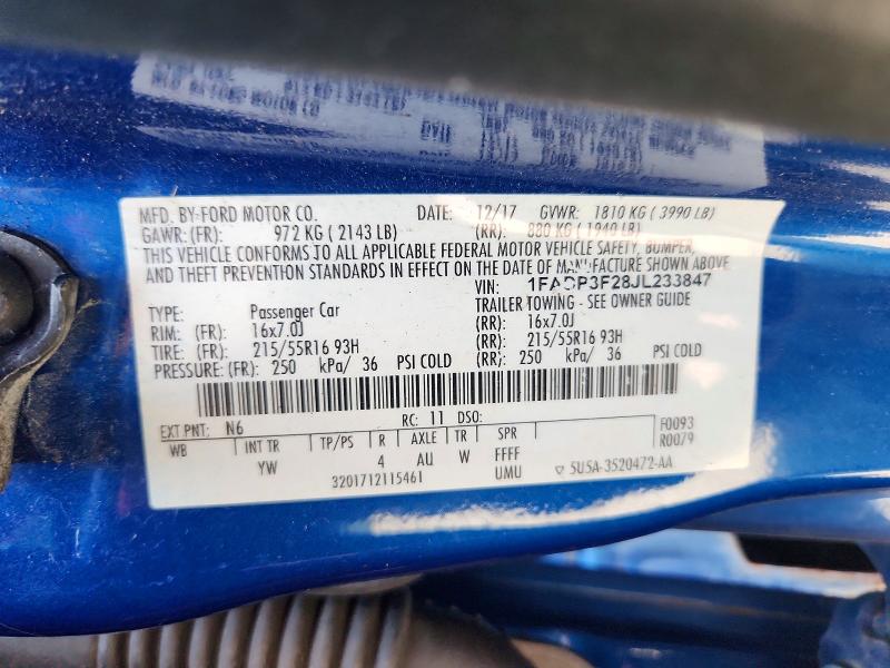 61078676 :رقم المزاد ، 1FADP3F28JL233847 vin ، 2018 Ford Focus مزاد بيع