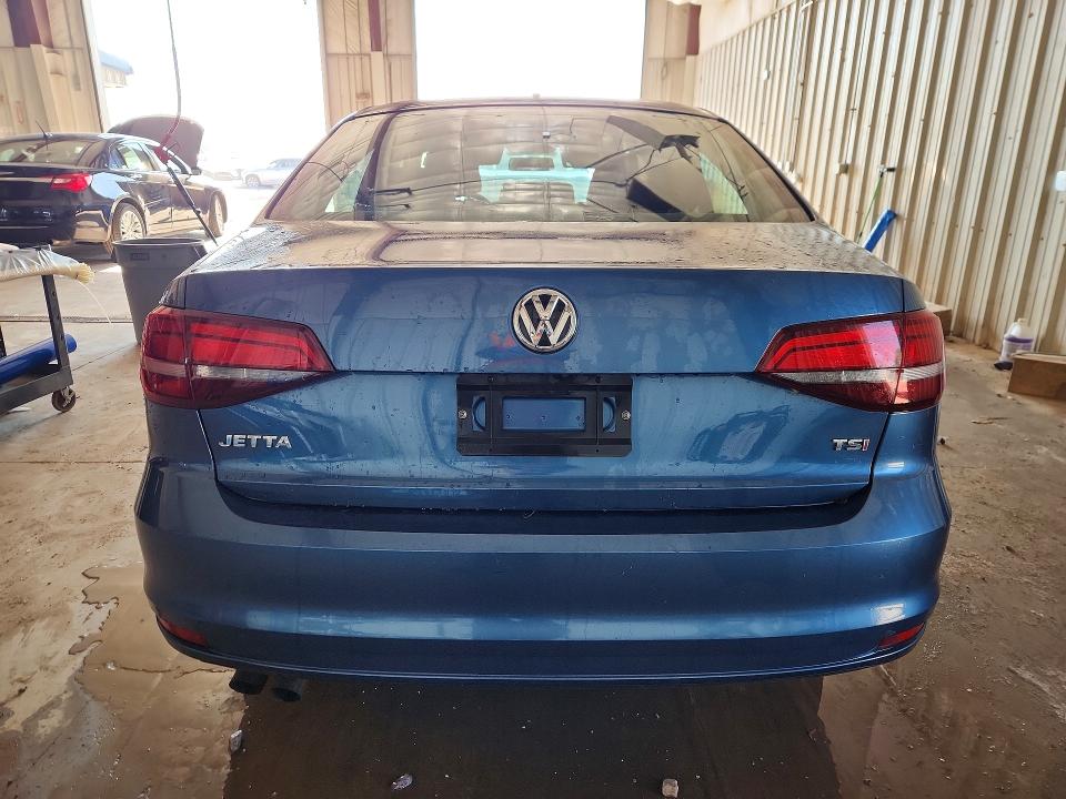 59400246 :رقم المزاد ، 3VW2B7AJ4HM298593 vin ، 2017 Volkswagen Jetta مزاد بيع