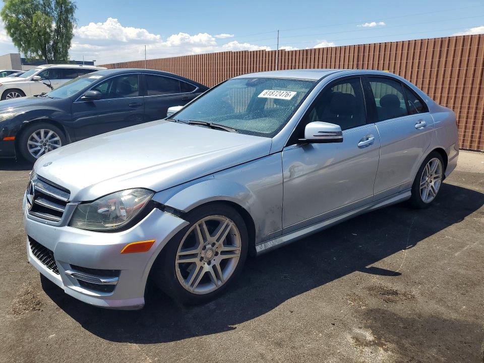 Продажа на аукционе авто 2014 Mercedes-benz C, vin: WDDGF4HB9EG214273, номер лота: 61872476