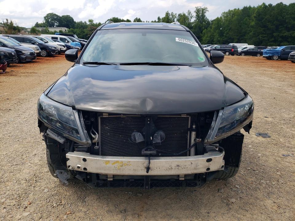 60252036 :رقم المزاد ، 5N1AR2MM4FC697551 vin ، 2015 Nissan Pathfinder مزاد بيع