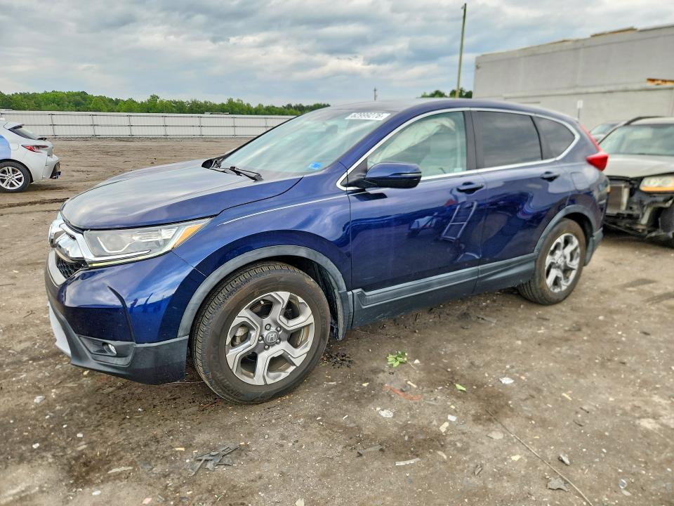 Продаж на аукціоні авто 2018 Honda Cr-v, vin: 7FARW1H58JE053581, номер лоту: 62999276