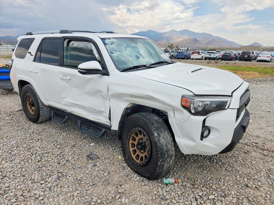 2017 Toyota 4runner მანქანა იყიდება აუქციონზე, vin: JTEBU5JR4H5436237, აუქციონის ნომერი: 61912656