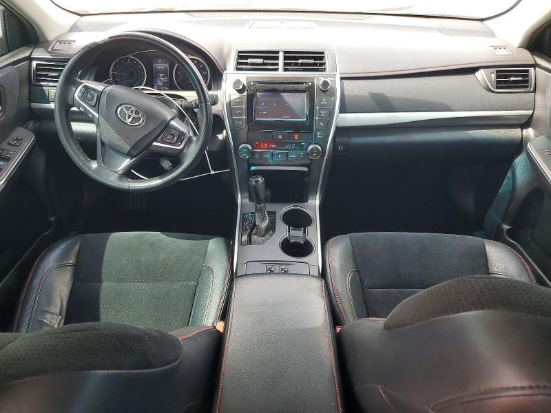 2015 Toyota Camry მანქანა იყიდება აუქციონზე, vin: 4T1BF1FK4FU030220, აუქციონის ნომერი: 60942646