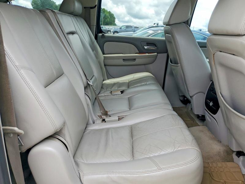 2007 Chevrolet Suburban მანქანა იყიდება აუქციონზე, vin: 1GNFC16J47J355207, აუქციონის ნომერი: 60545206