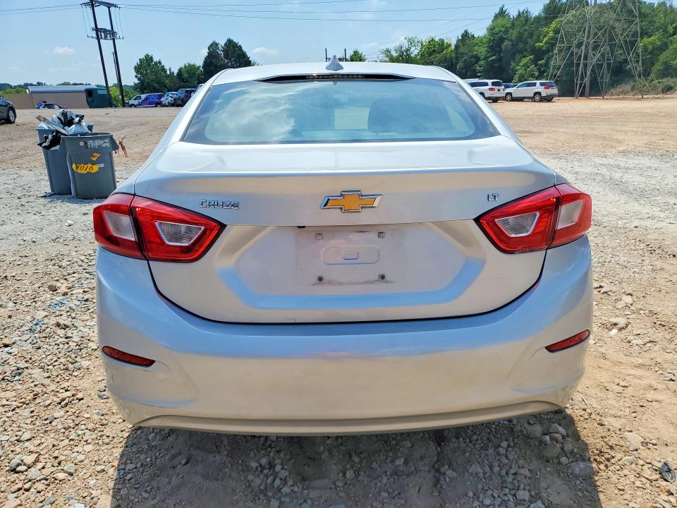 2017 Chevrolet Cruze მანქანა იყიდება აუქციონზე, vin: 1G1BE5SM2H7279373, აუქციონის ნომერი: 59303386