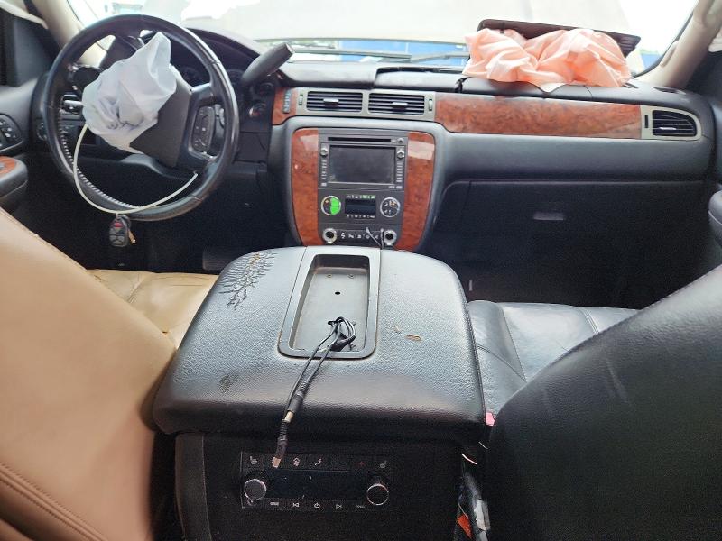 61197936 :رقم المزاد ، 3GNFC16068G148943 vin ، 2008 Chevrolet Suburban مزاد بيع